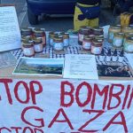 400 euro di multa ad apicultore per aver esposto uno striscione contro il genocidio a Gaza